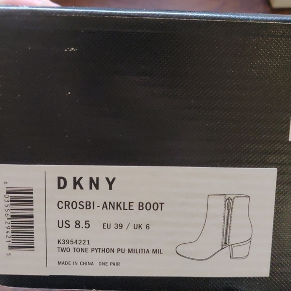 DKNY Ankle Boots Python - Picture 6 of 6